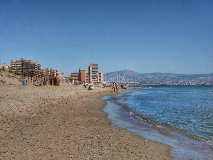 Apartamento Con Terraza 50M2，500M A La Playa Appartement Arenales del Sol Buitenkant foto